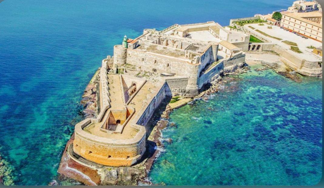 فيلا La Casa Di Tina Canicattini Bagni المظهر الخارجي الصورة