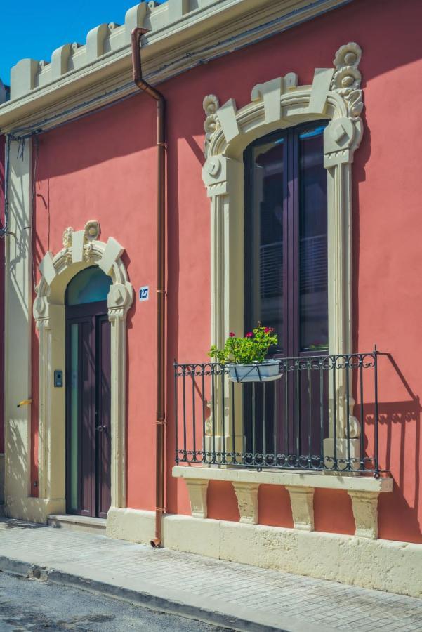 فيلا La Casa Di Tina Canicattini Bagni المظهر الخارجي الصورة
